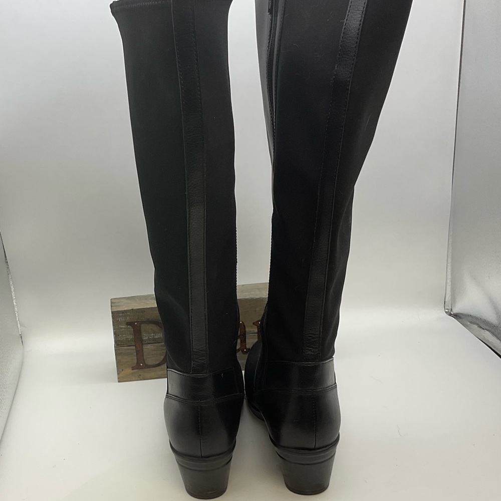 Clarks Black Leather Knee- High Boots with Zipper - Picture 5 of 6